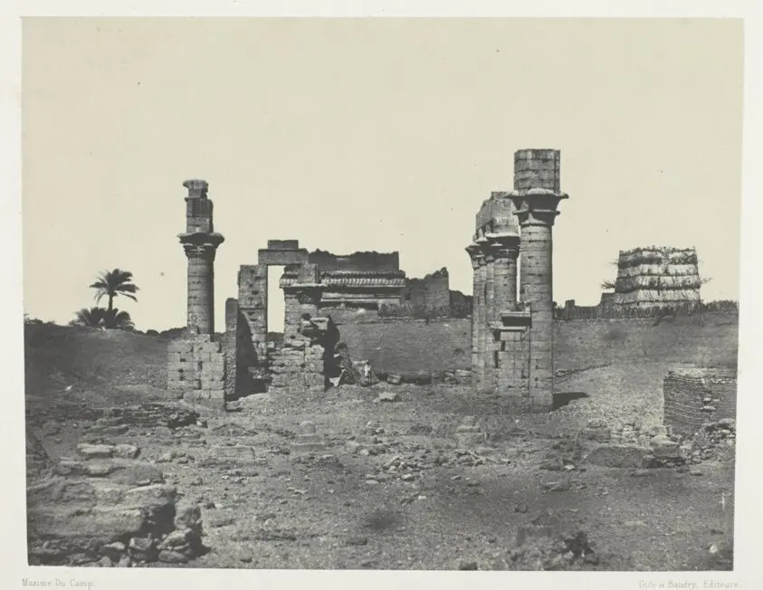 Temple d'Hermontis, Haute-Egypte, plate 63 from the album "Egypte, Nubie, Palestine et Syrie" (1852) by Maxime Du Camp