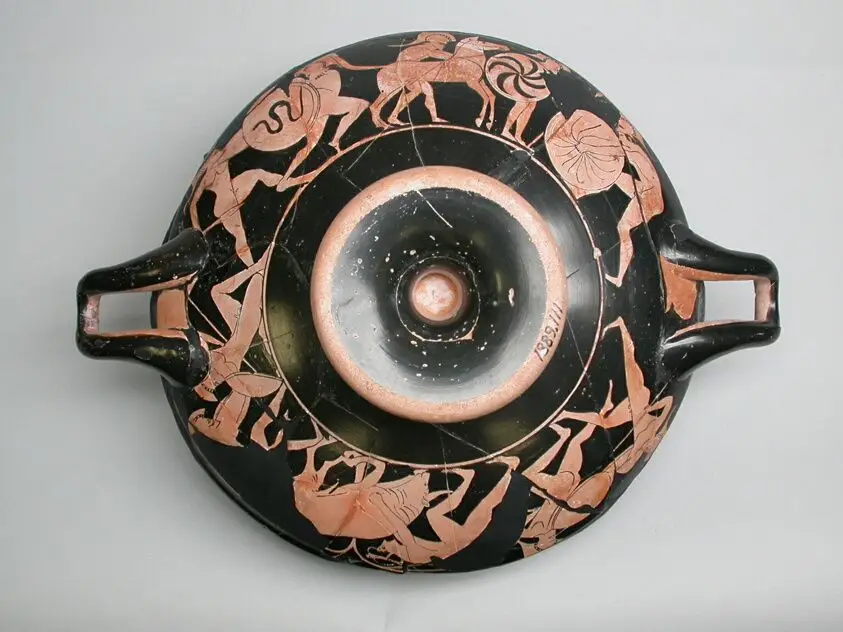 Kylix (Drinking Cup) by the Epeleios Painter
