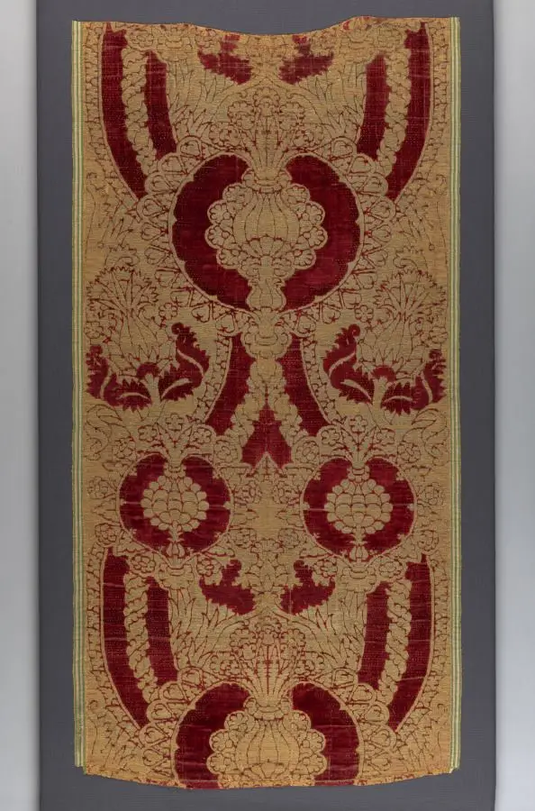 Silk Velvet with Gold in Pomegranate Pattern by Unknown artist