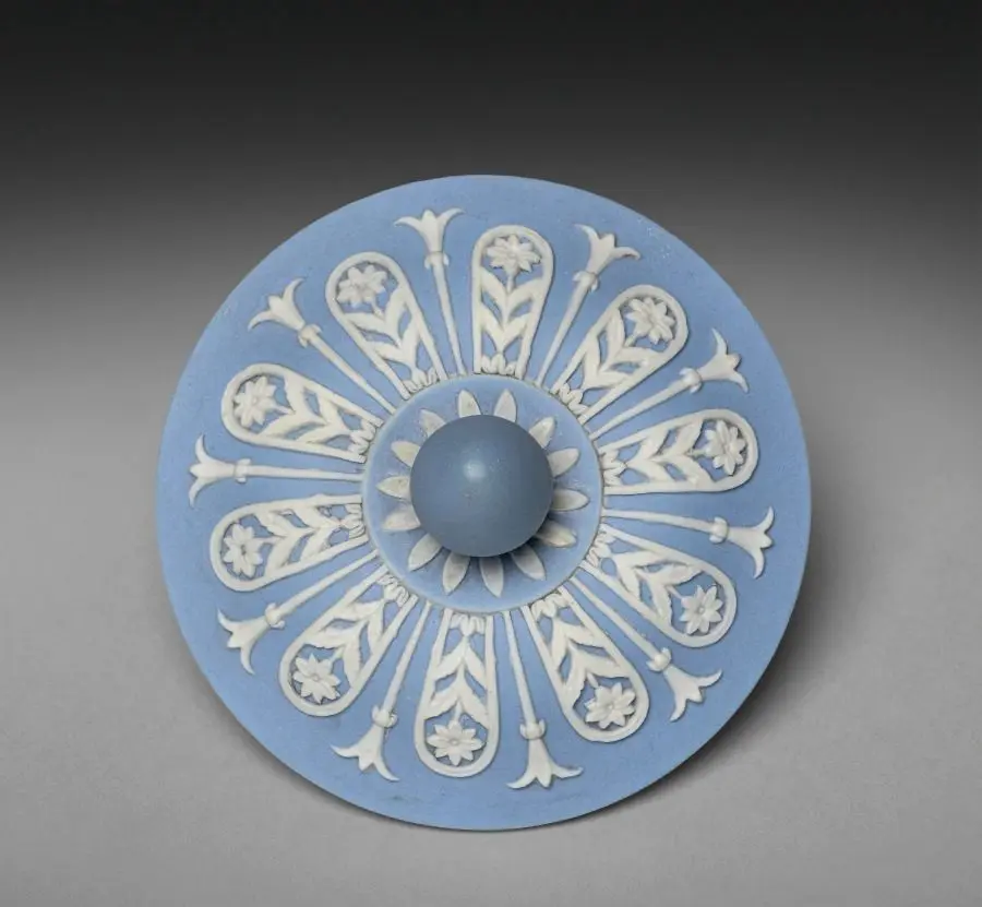 Cover for a Vase by Josiah Wedgwood and Sons