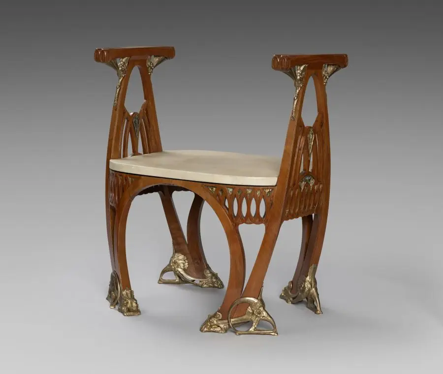 Tabouret by Carlo Bugatti