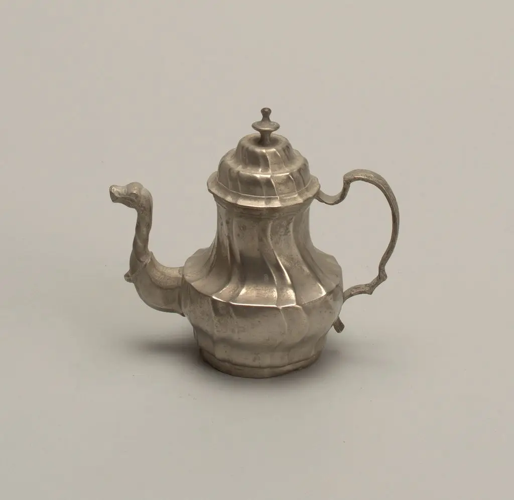 Teapot by Unknown artist