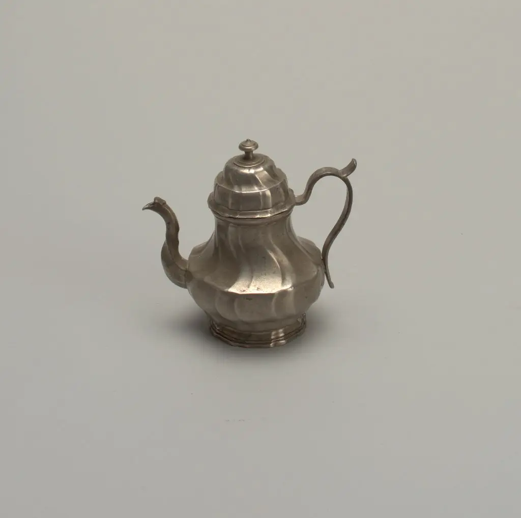 Teapot by Unknown artist