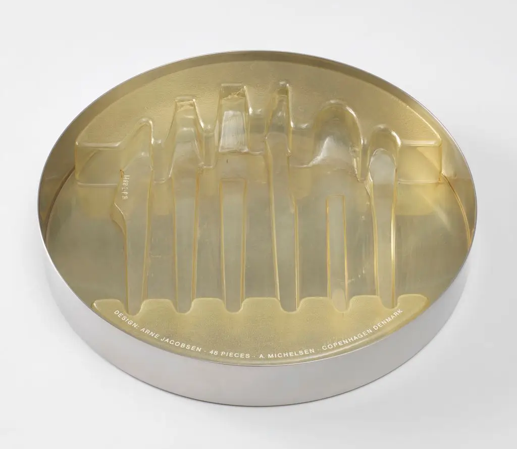 Cutlery Tray And Insert by Arne Jacobsen