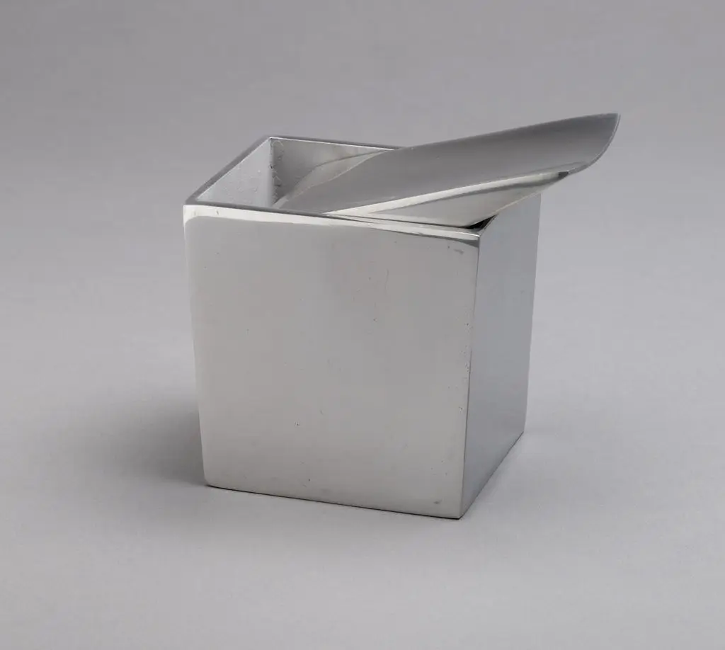 Ray Hollis Ashtray by Philippe Starck
