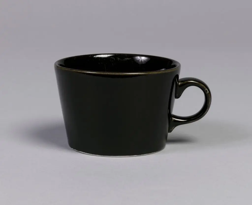''Kilta'' pattern Cup by Arabia; Kaj Franck