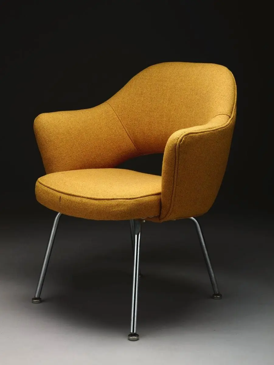 Armchair by Eero Saarinen