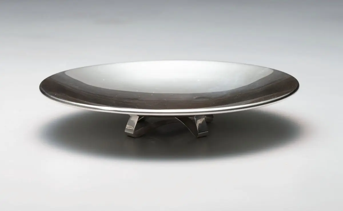 "Contemporary Group" bonbon dish by Milton P. Hannah