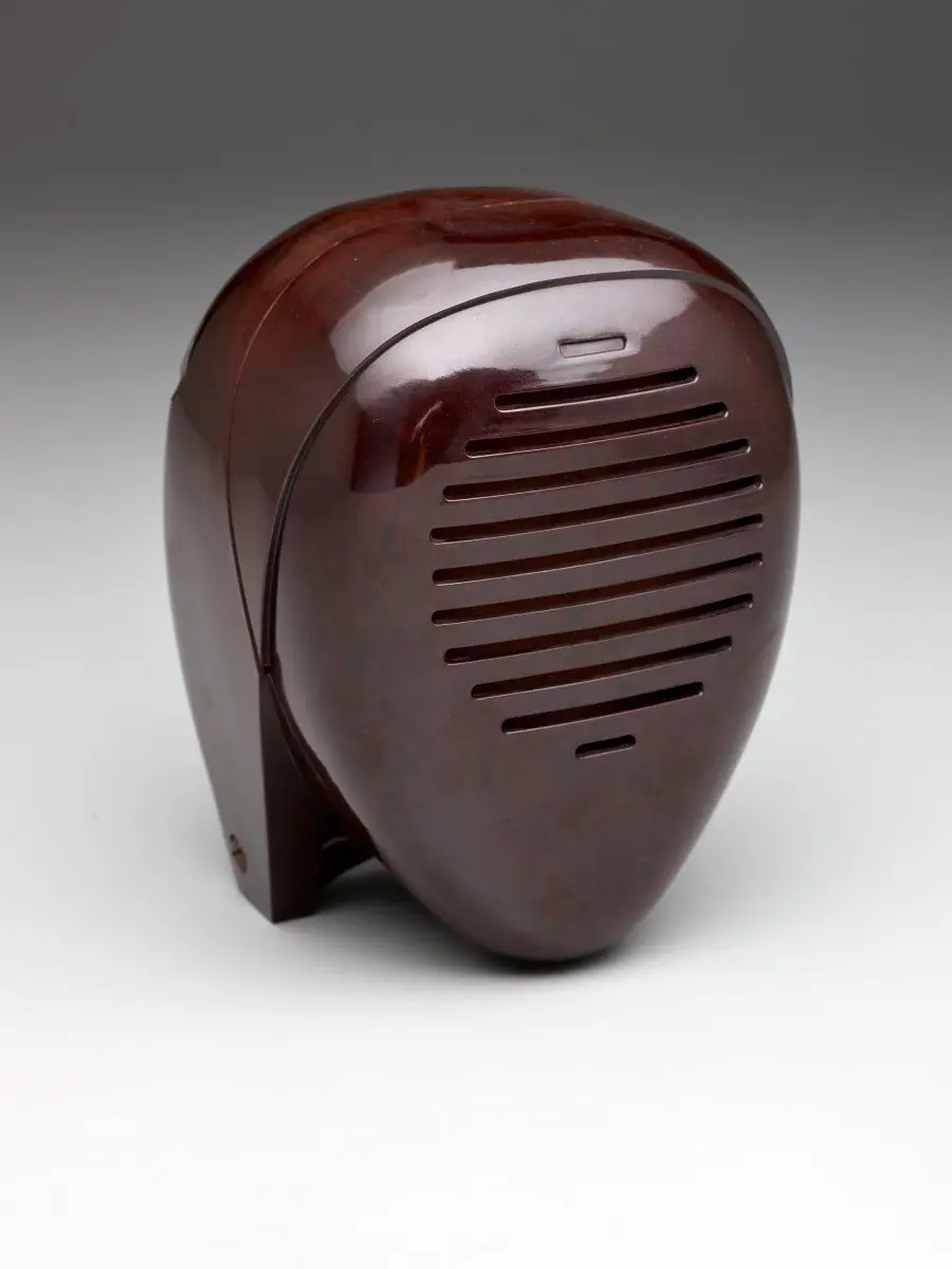 Radio Nurse Receiver by Isamu Noguchi