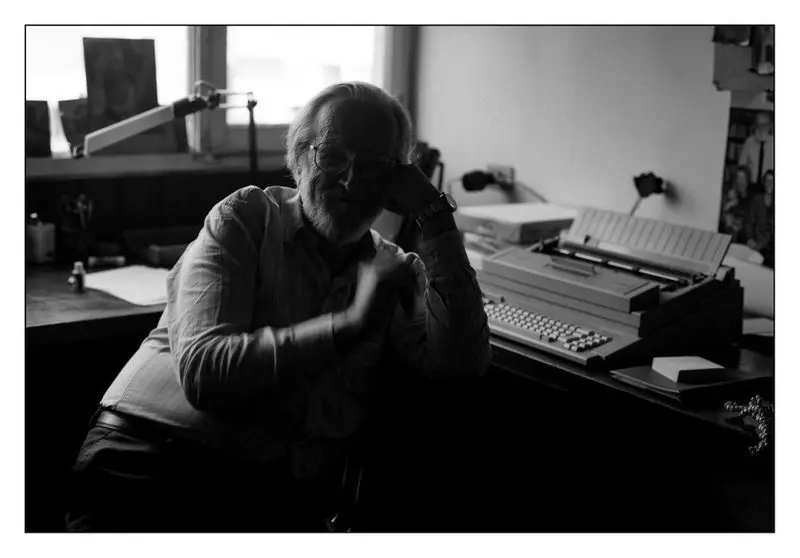 José Donoso photograph by Gabriel Pérez Mardones