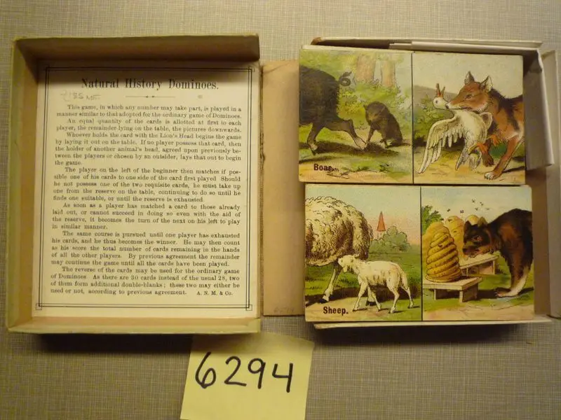Natural history dominoes. by Unknown artist