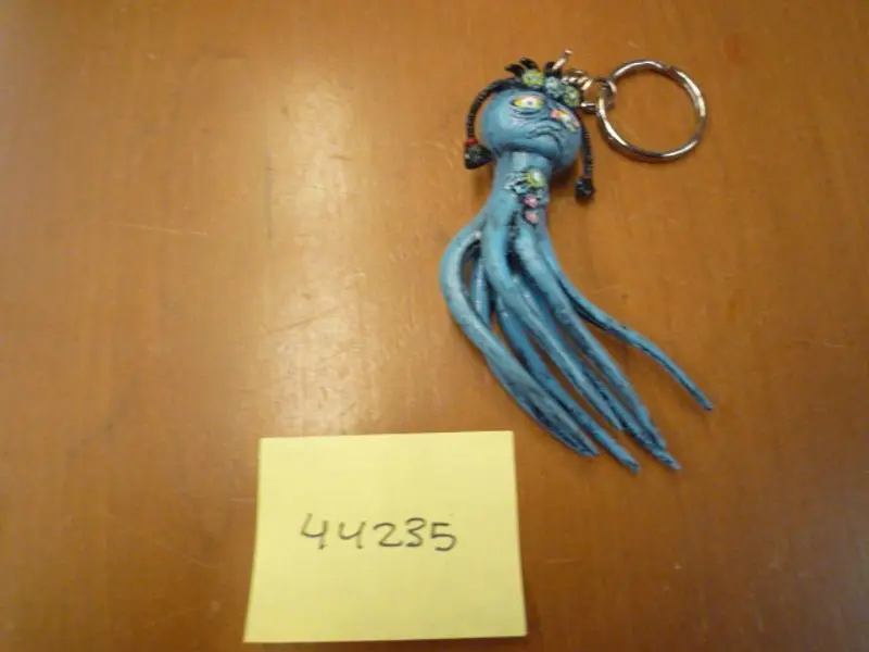 Squids will be squids : fresh morals, beastly fables / by Jon Scieszka & Lane Smith ; designed by Molly Leach. by Scieszka, Jon