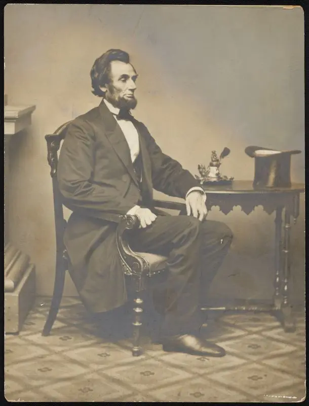 Abraham Lincoln. by Brady, Mathew B., 1823-1896