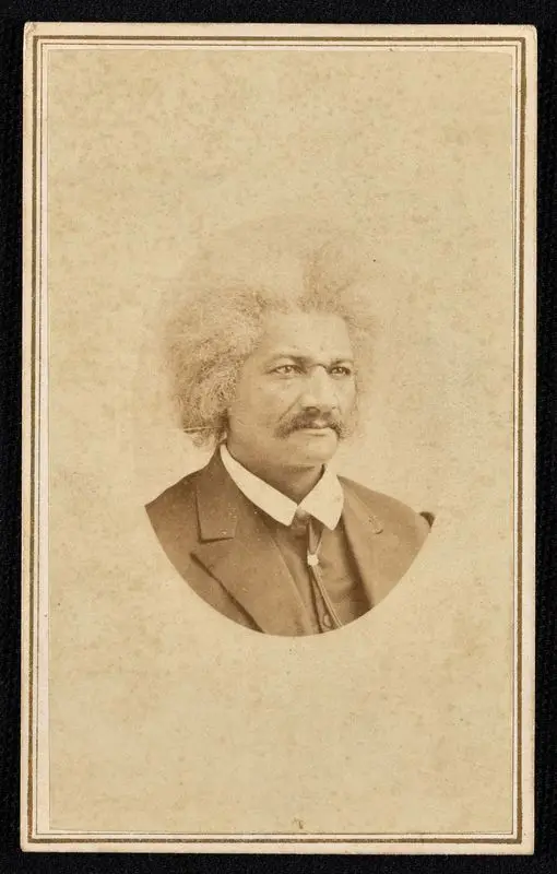 [Frederick Douglass, carte de visite] / J. P. Ball. by Ball, James Presley, 1825-1904