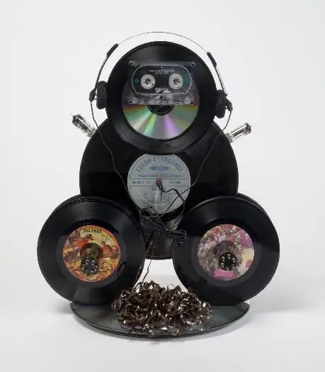 Dharma Wheel Turns - Escultura by Paik, Nam June