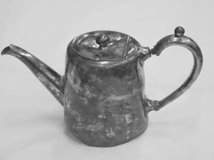 Object that Fell off th White Cliffs of Dover (teapot) by PARKER Cornelia
