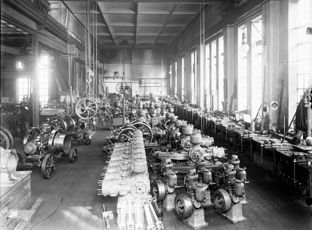 Bolinders Mekaniska Verkstads AB. Lokomotivverkstaden. by Bolinders Mekaniska Verkstads AB by Bolinders Mekaniska Verkstads AB