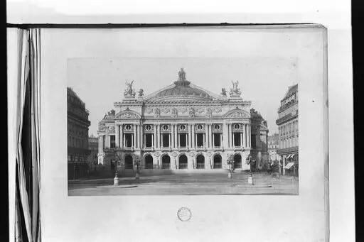 Opéra de Paris : bâtiments civils / Charles Marville, photogr. by Marville, Charles