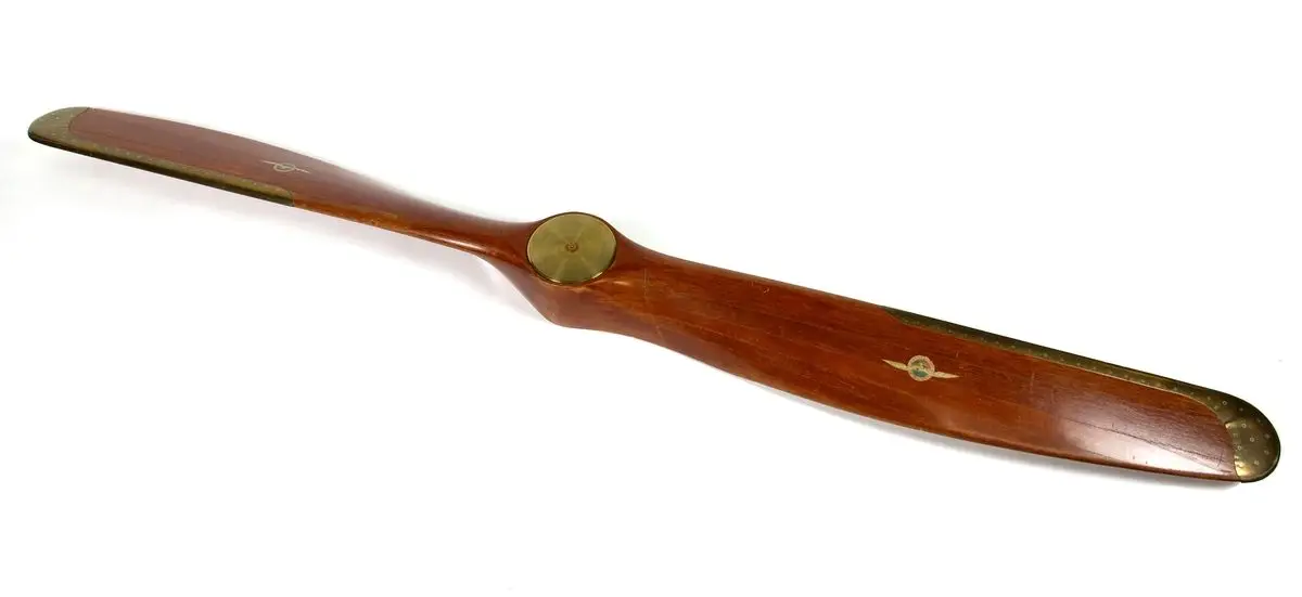 Flygplanspropeller by AB Enoch Thulins Aeroplanfabrik (AETA)