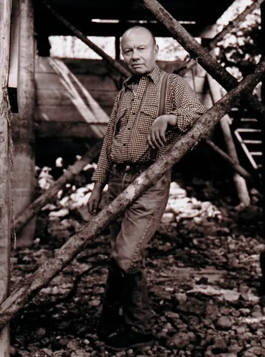 Warren by Sam Isamu Kimura