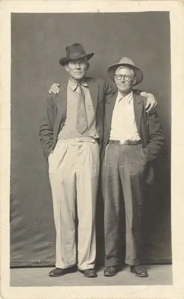 [Portrait of Grandpa Jenkins and Zeb Seymore] by Mike Disfarmer