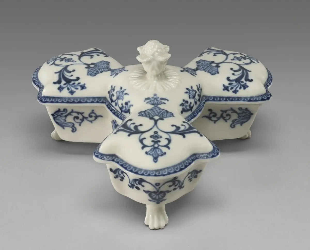 Pepper Box by Saint-Cloud Porcelain Manufactory