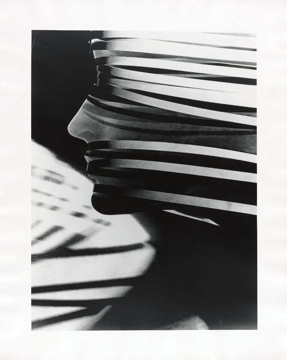 Bonded Head: Fold by Alberto Rizzo