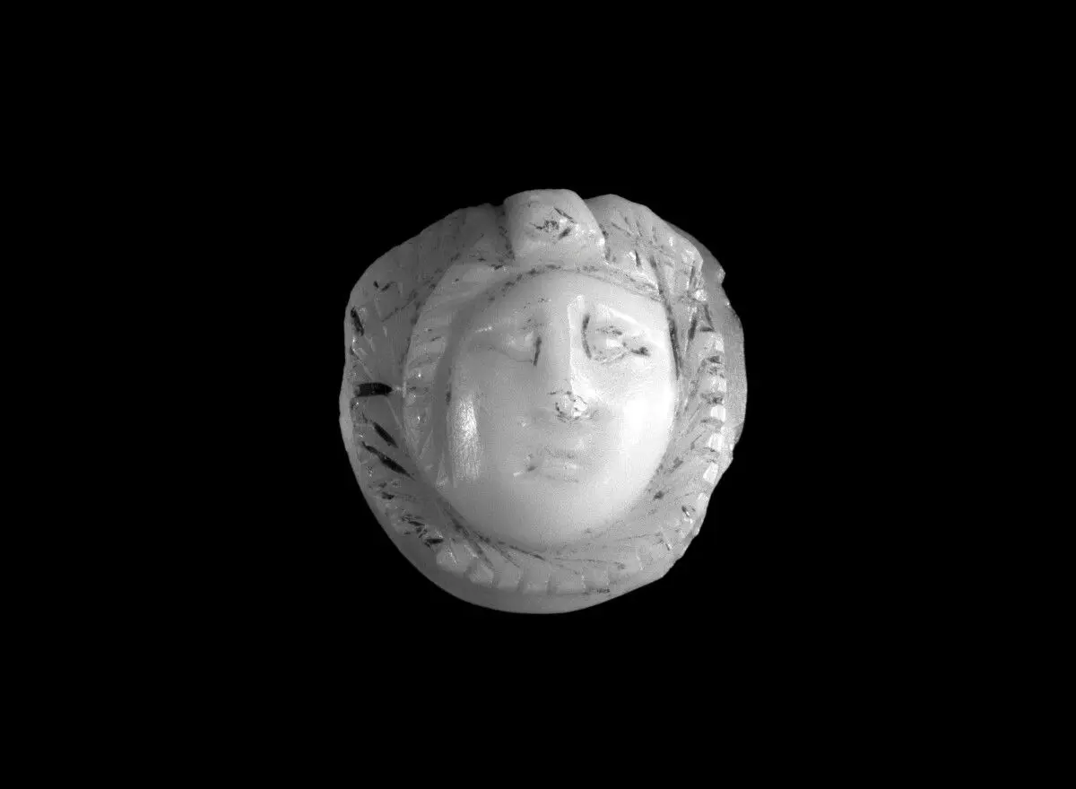 Cameo Gem by Unknown