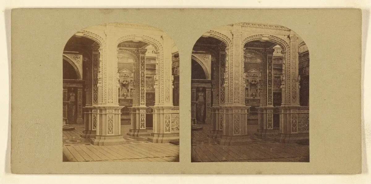 The Renaissance Court. by London Stereoscopic and Photographic Company