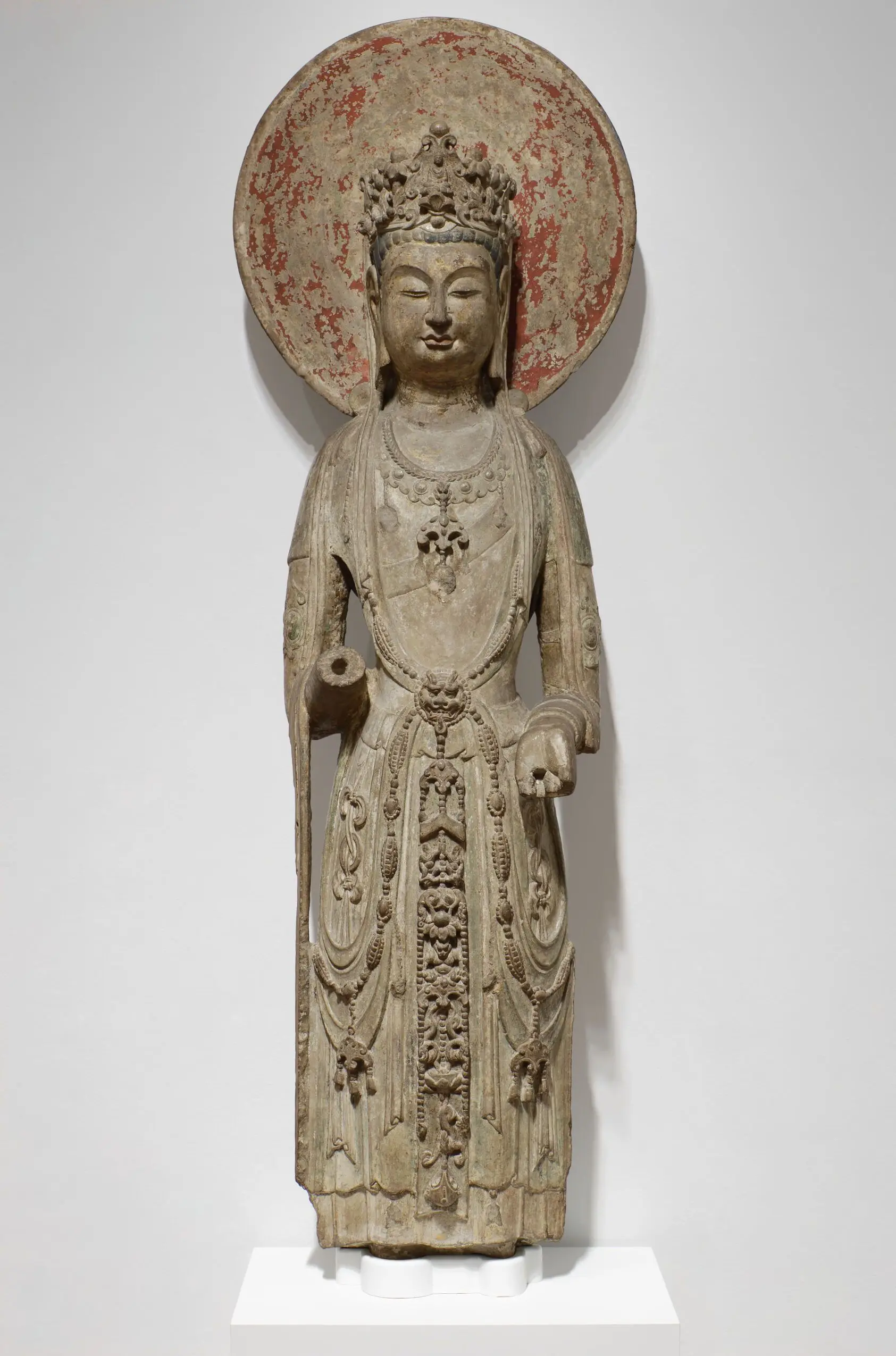 Standing Bodhisattva Avalokiteshvara (Guanyin Pusa) with Circular Halo by Unknown artist