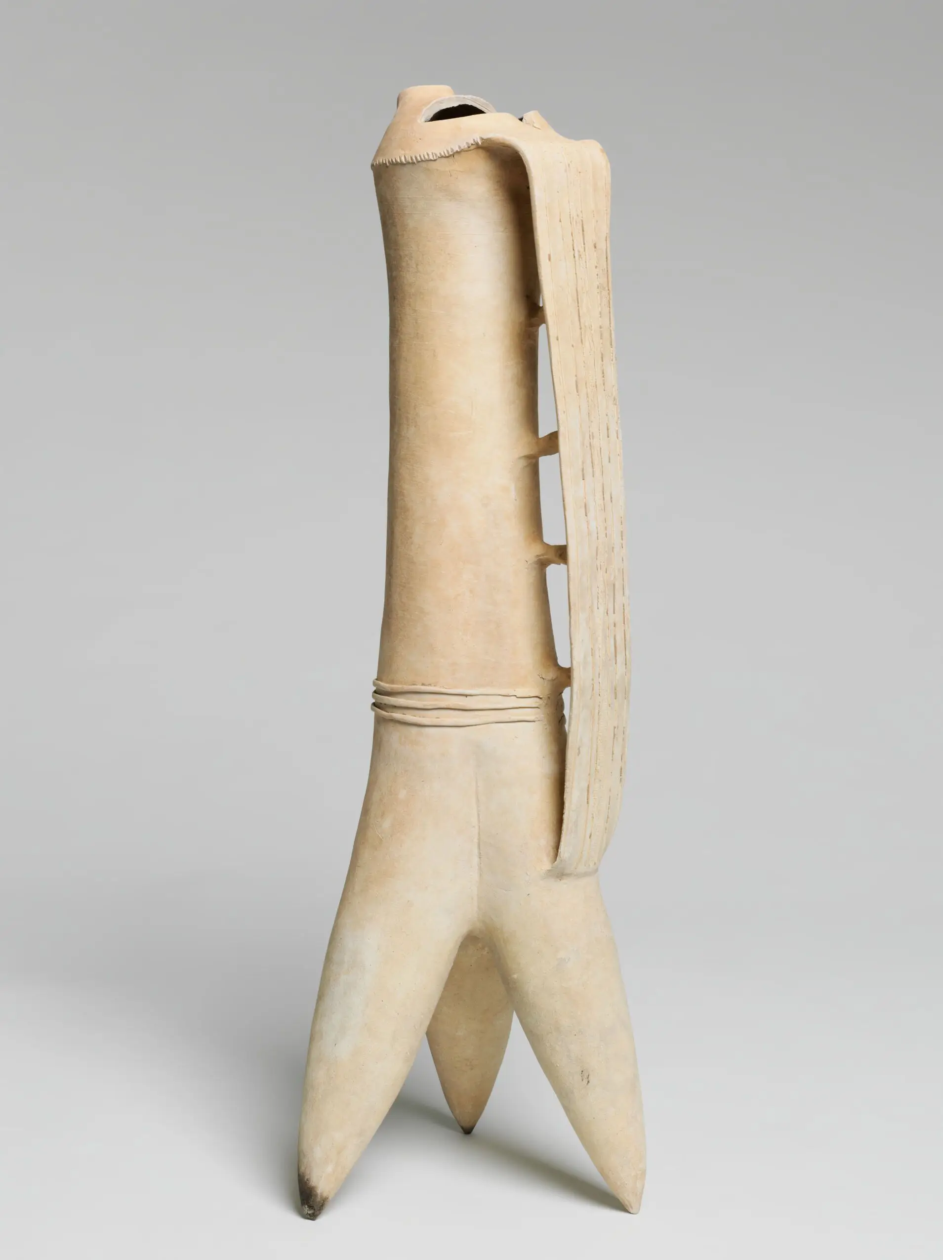 Spouted tripod ewer (he) by Unknown artist