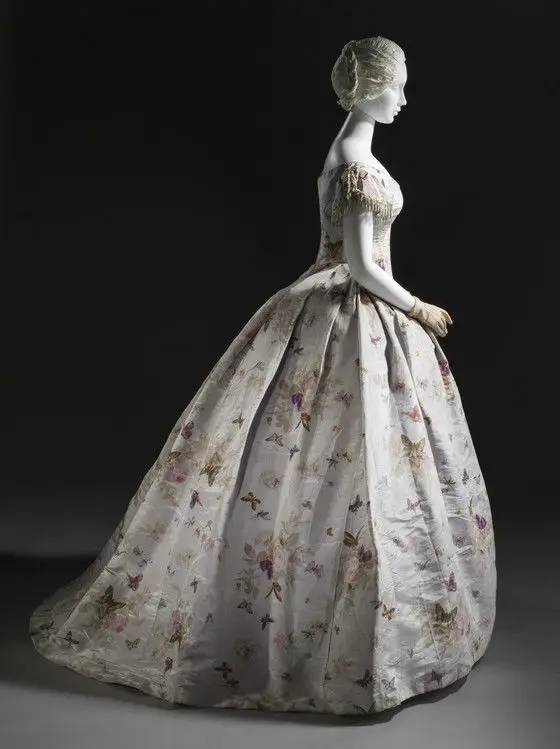 Woman's Dress (Robe à transformation) by Costume and Textiles