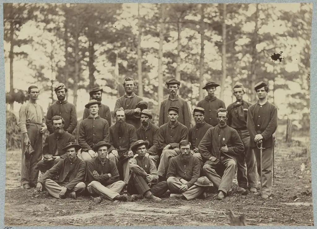 Co. B, U.S. Engineers in front of Petersburg, Va., August, 1864 by O'Sullivan, Timothy H., 1840-1882, photographer. by O'Sullivan, Timothy H., 1840-1882, photographer.