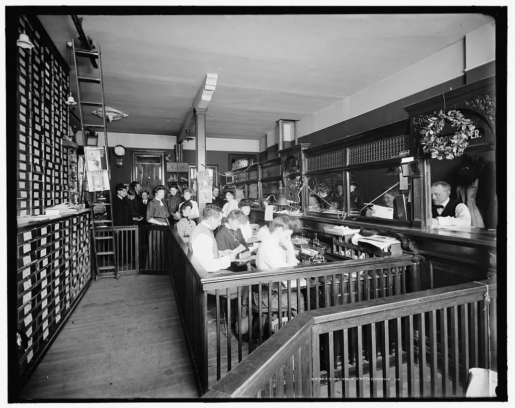 [General offices, Whitney Warner Publishing Co., Detroit, Mich.] by Detroit Publishing Co., publisher. by Detroit Publishing Co., publisher.