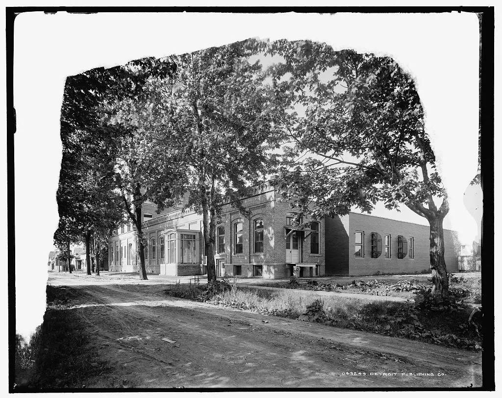 [Detroit Publishing Company, northeast view, Detroit, Mich.] by Detroit Publishing Co., publisher. by Detroit Publishing Co., publisher.