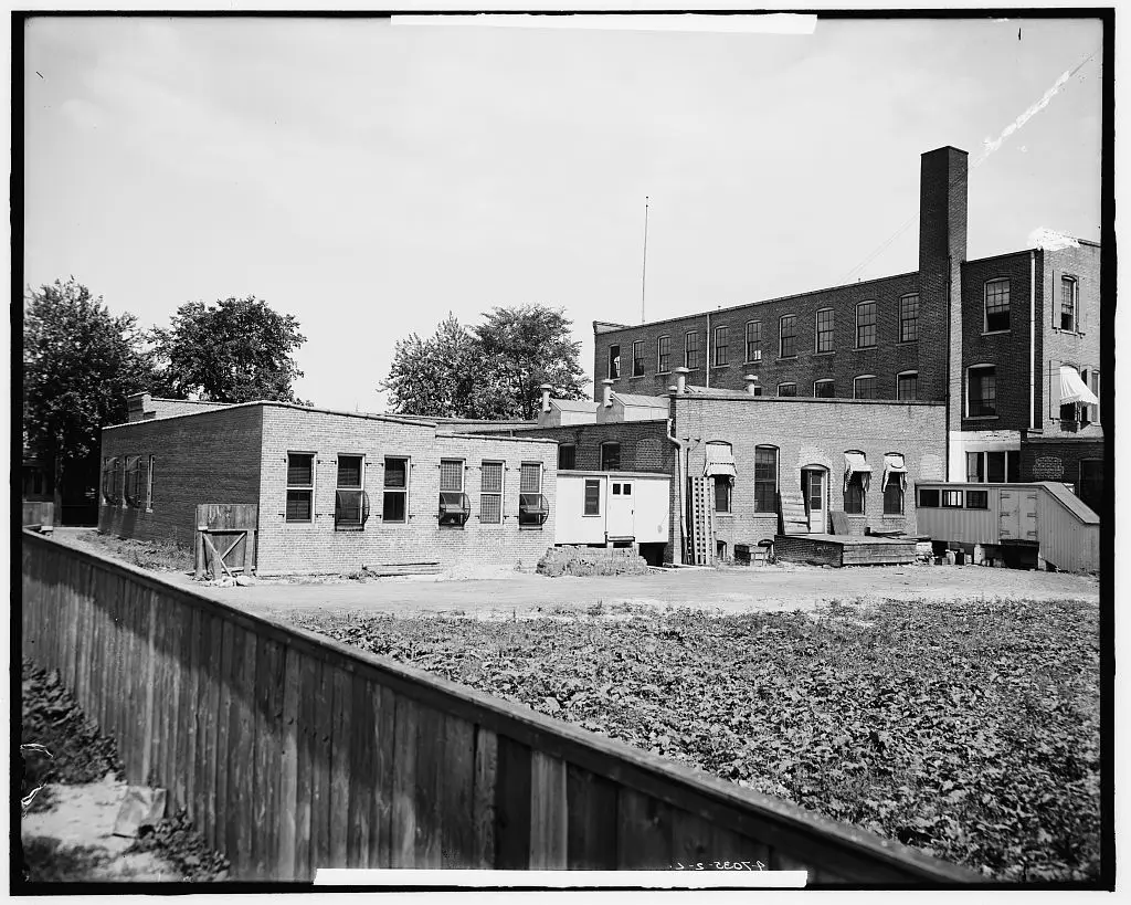 [Detroit Publishing Co., northwest view, Detroit, Mich.] by Detroit Publishing Co., publisher by Detroit Publishing Co., publisher