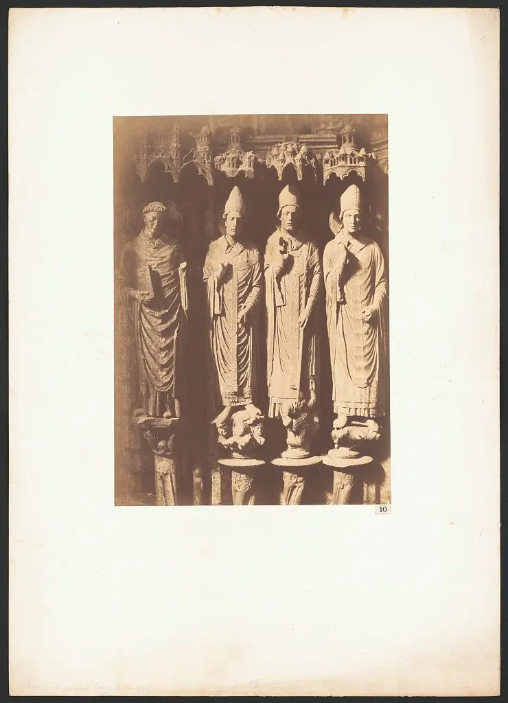 [Chartres. Porche Meridional, porte droite] by Marville by Marville