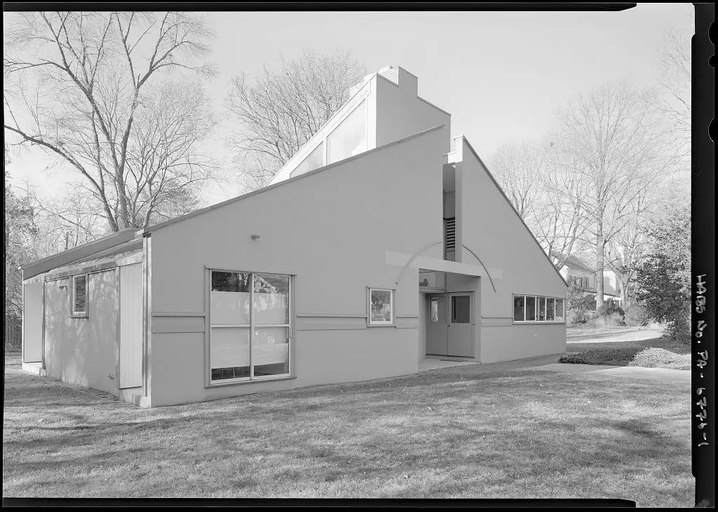Vanna Venturi House, 8330 Millman Street, Philadelphia, Philadelphia County, PA by venturi, robert charles, jr by venturi, robert charles, jr