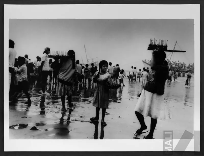 Caleta de Santa Rosa. Serie La costa by Mariel Vidal