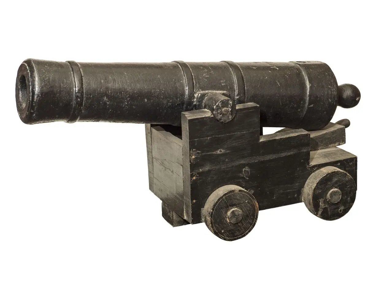 3-pundig "Nicka" m/Ehrensvärd av 77,5 kulors vikt, av gjutjärn by Hällefors bruk