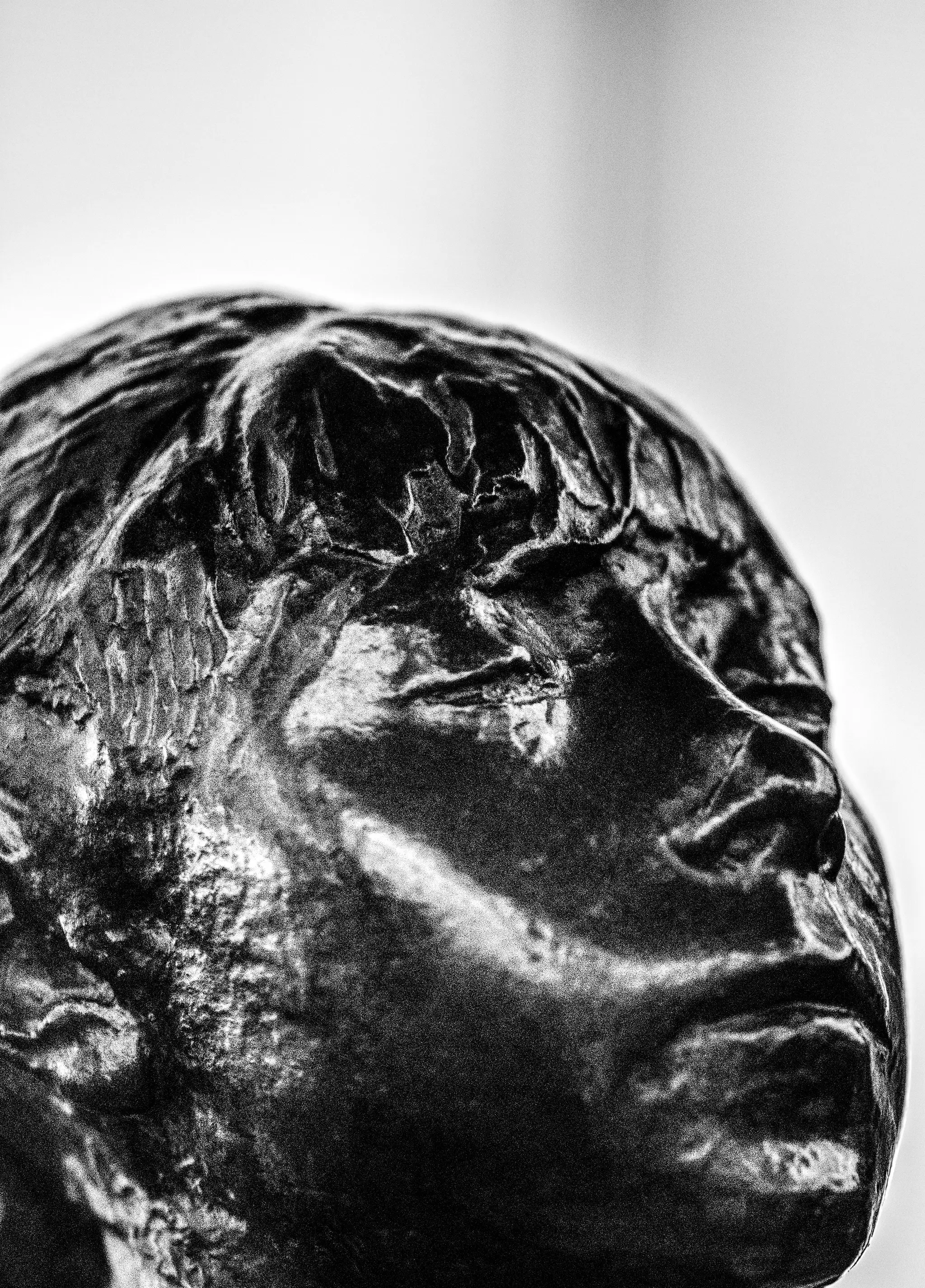 A pequena dançarina #8, da série Ensaio para uma Escultura by Sofia Borges