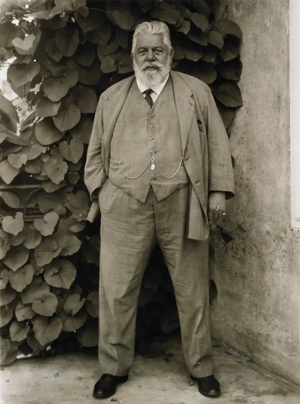 Pharmacist, Linz, Germany by August Sander