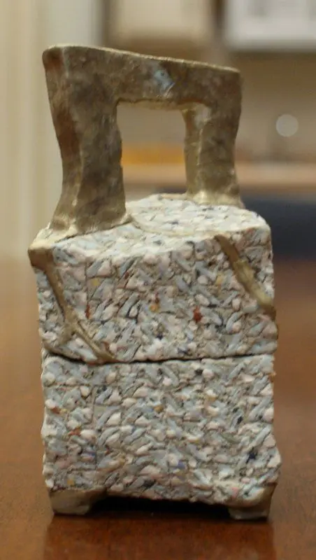 Colored-Stone Inlay Incense Box with Silver Application by Kishi Eiko