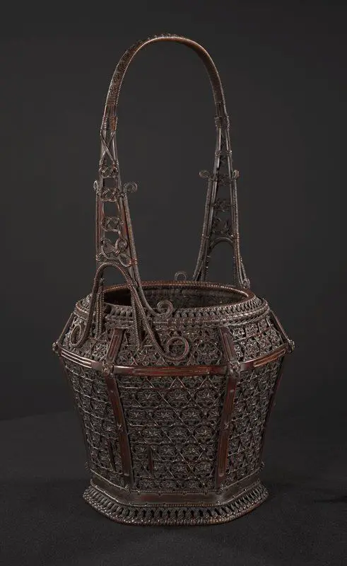 Chinese-Style Flower Basket by Tanabe Chikuunsai