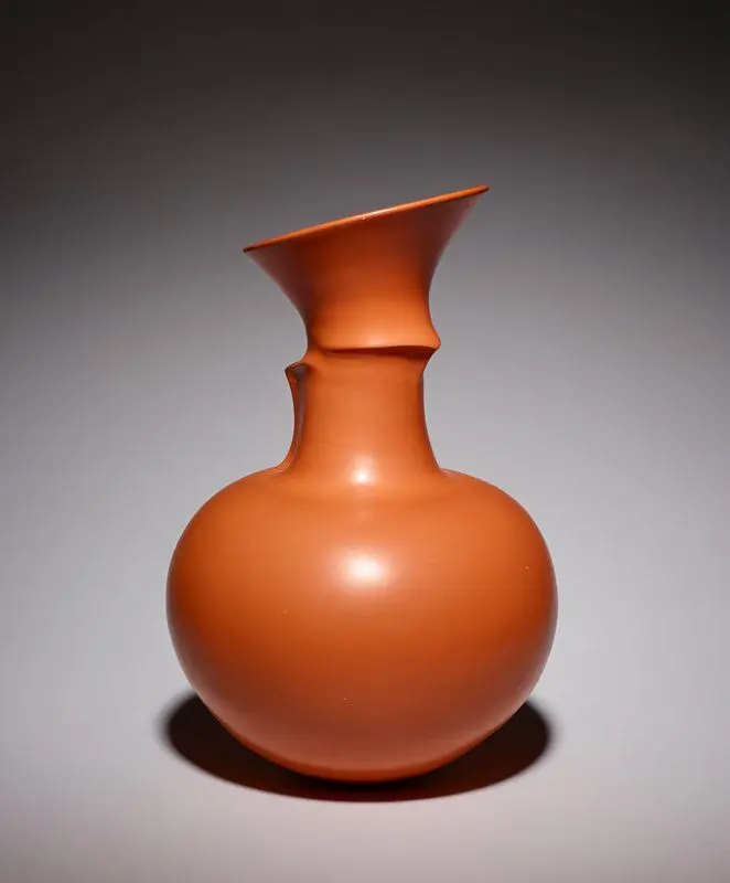 Vessel by Magdalene Odundo