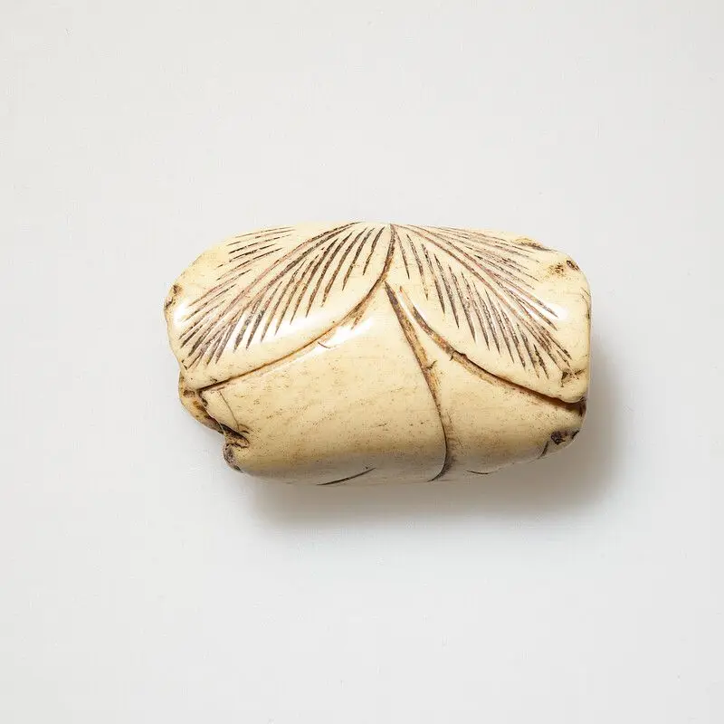 T-shaped Cloth by Peru