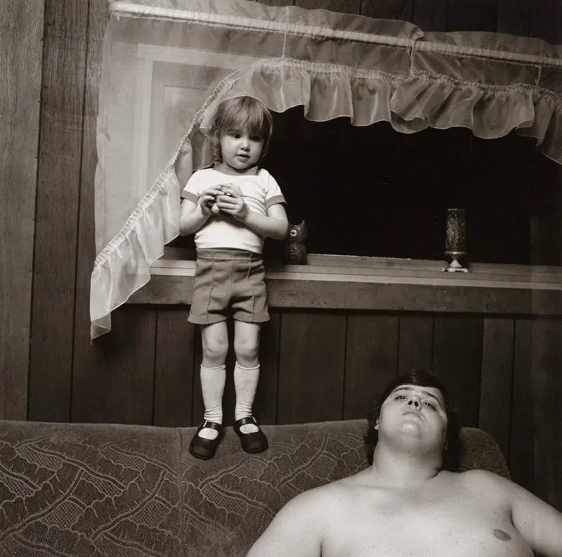 Count and Kelly, Martins Creek, Pennsylvania by Larry Fink