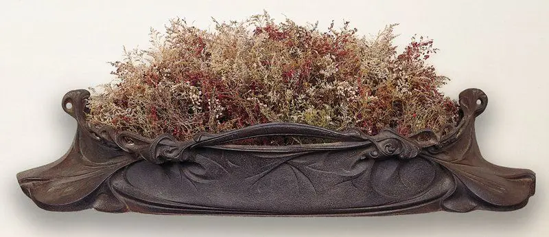 Jardinière by Hector Guimard