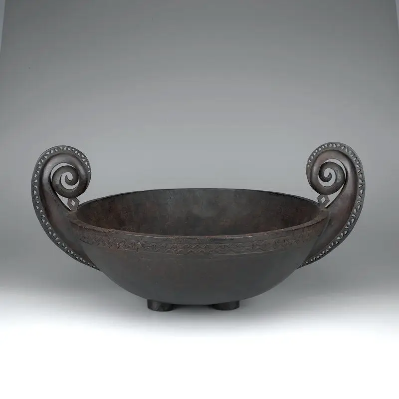 Prestige Bowl (purukei) by Papua New Guinea (Admirality Islands)