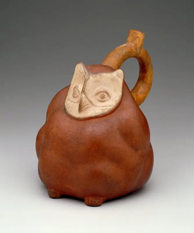 Vessel by Moche artist